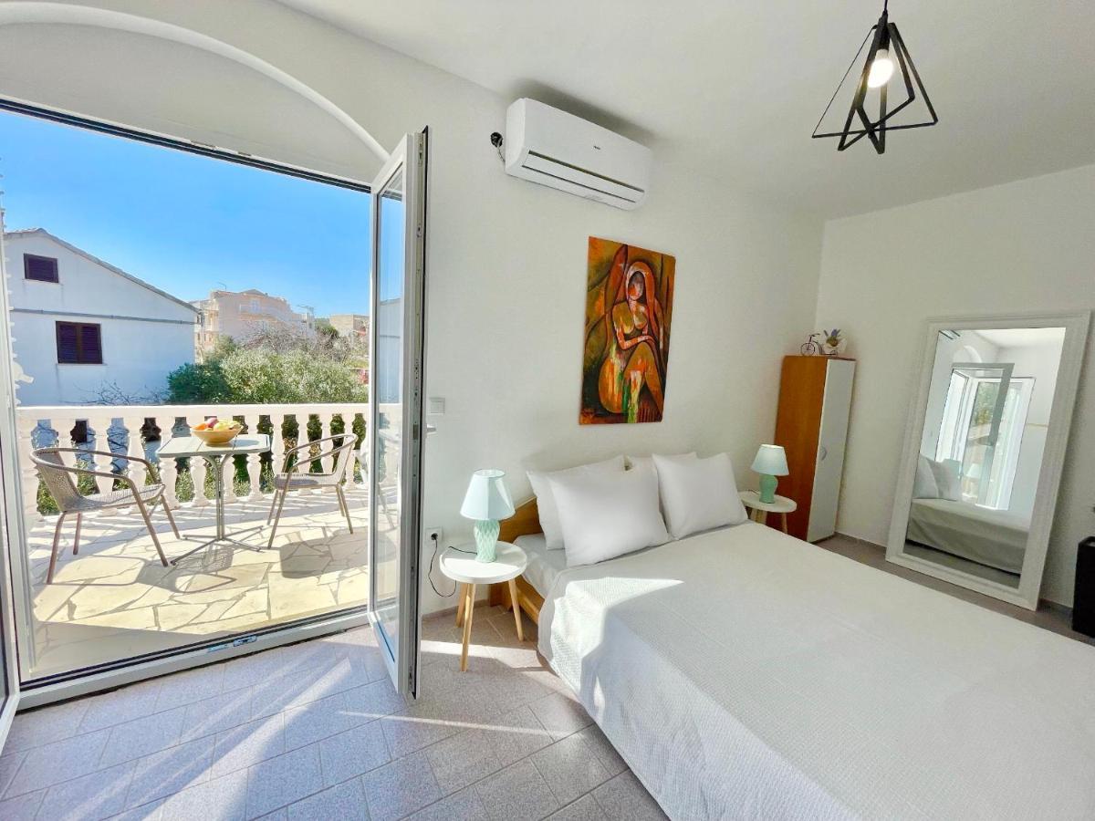 Sea View Apartment Amaro 科尔丘拉 外观 照片
